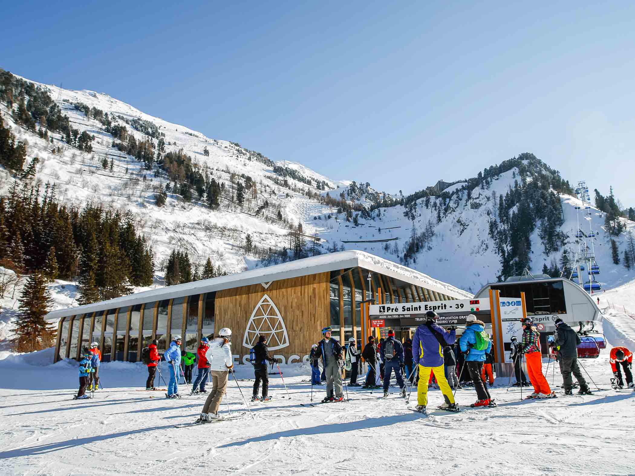 Pré Saint-Esprit : Gare Télésiège et Garage Sièges – Arcs (73)