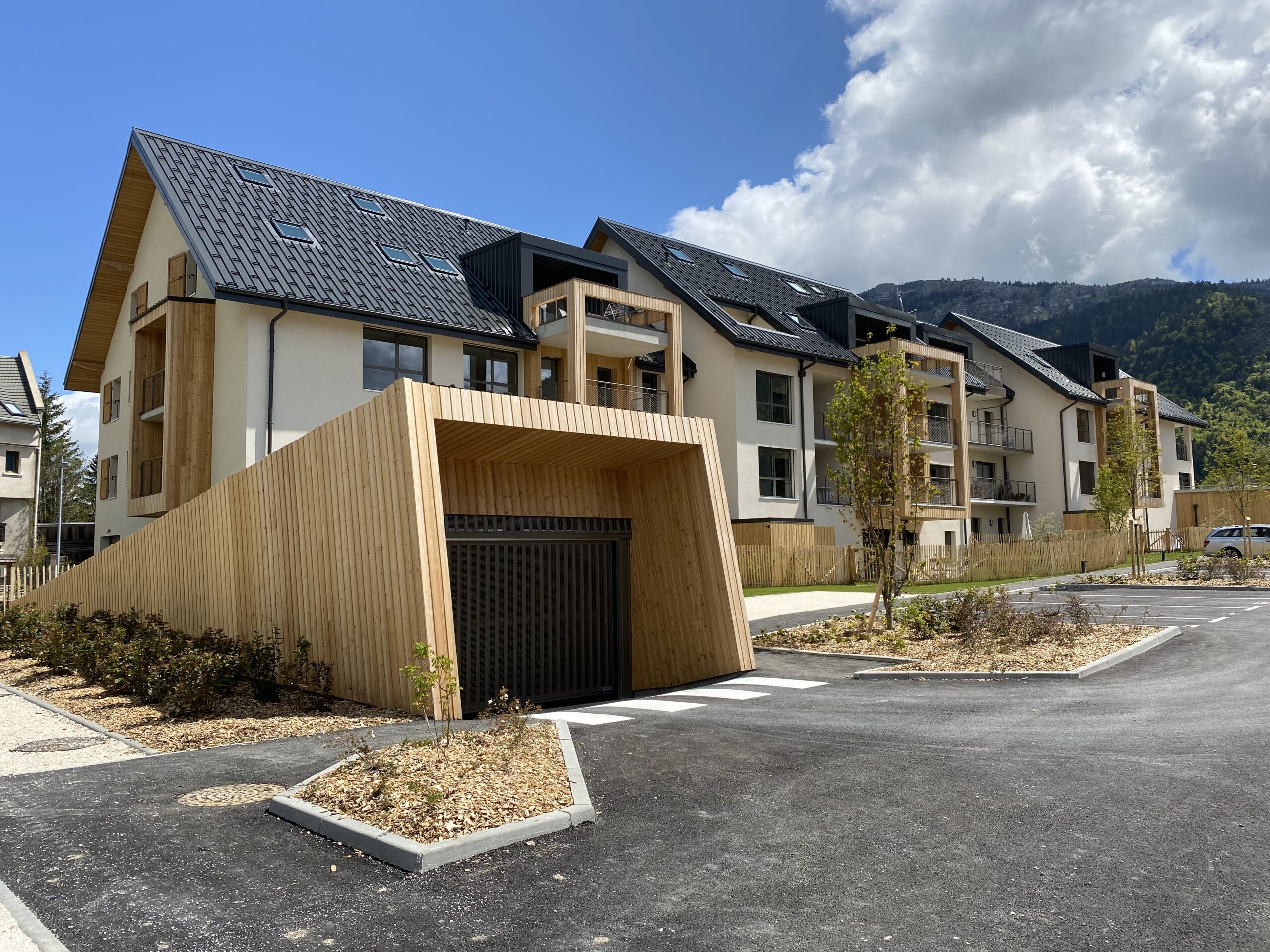 Léopold : 29 logements et 2 commerces – Lans-en-Vercors (38)